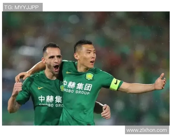 重庆足球队以71分领跑世锦赛积分榜展现强劲实力